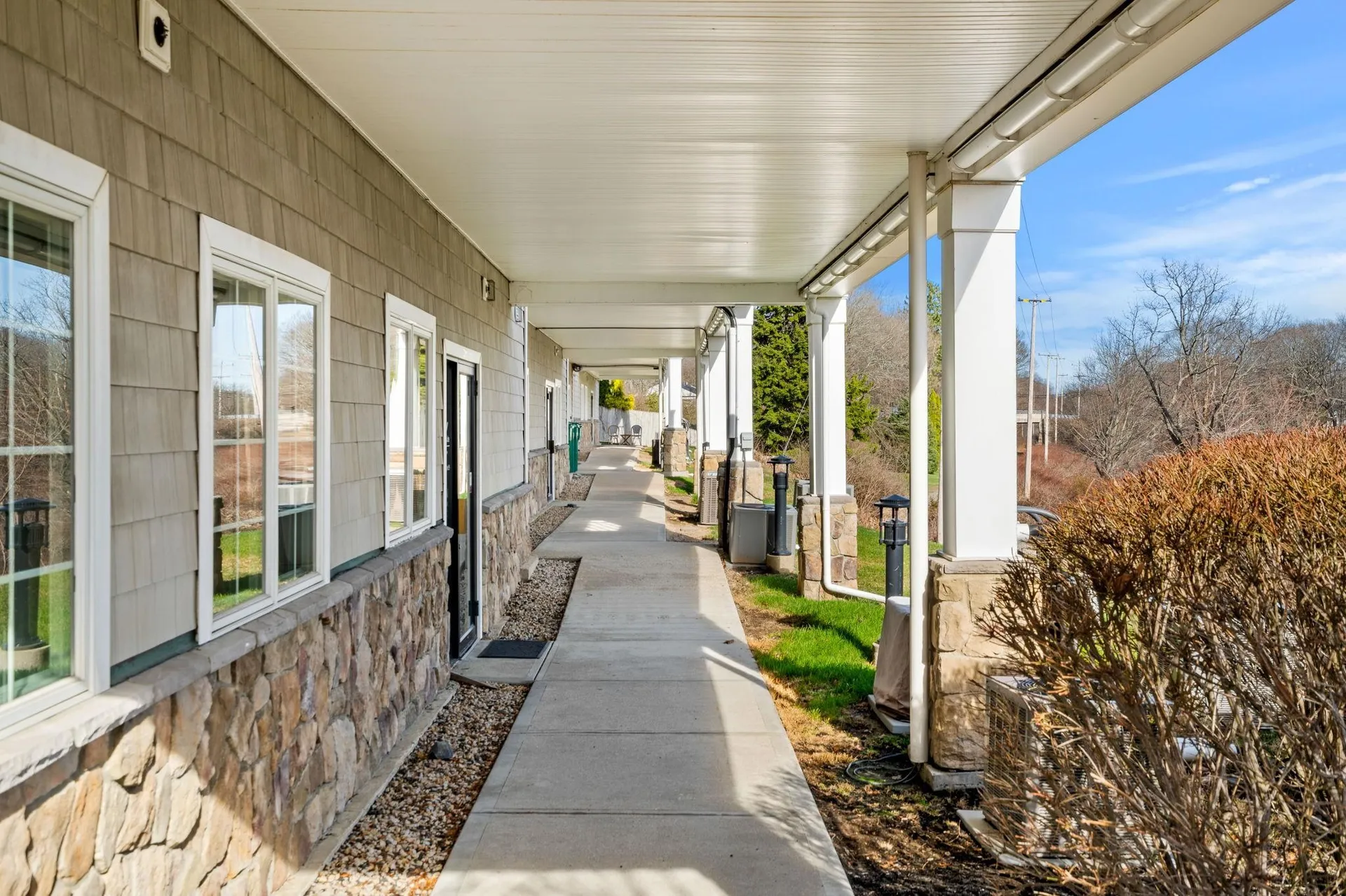 19 Bridge Street Kittery ME 03904