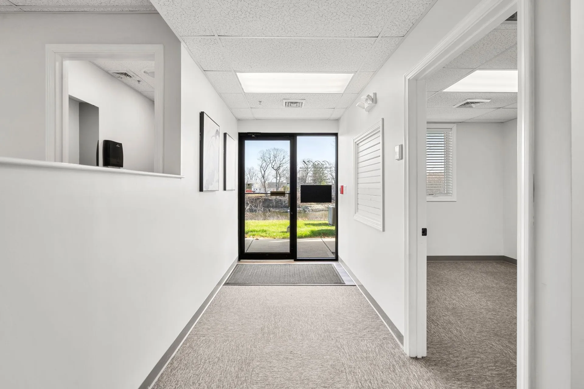 19 Bridge Street Kittery ME 03904