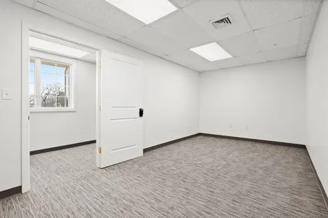 19 Bridge Street Kittery ME 03904