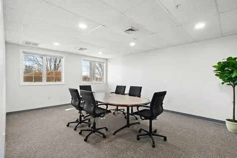 19 Bridge Street Kittery ME 03904