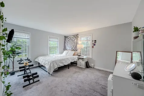 6 King Pine Way Kingston NH 03848