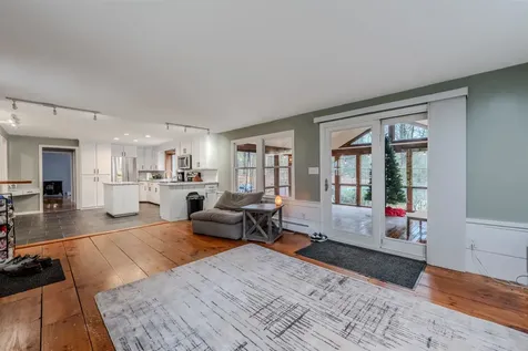 6 King Pine Way Kingston NH 03848