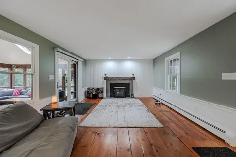 6 King Pine Way Kingston NH 03848
