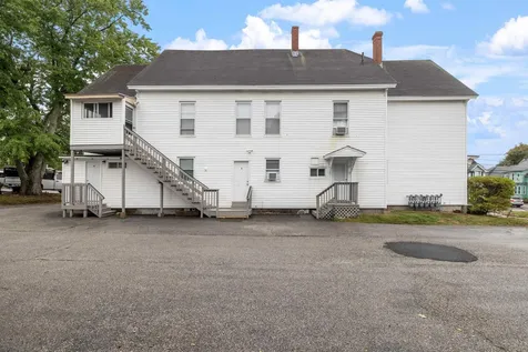 792 Grove Street Manchester NH 03103
