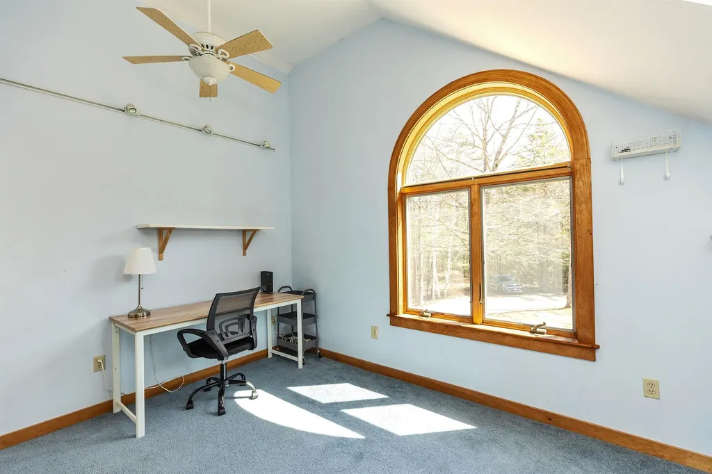 388 Pettingill Hill Road Lyndeborough NH 03082