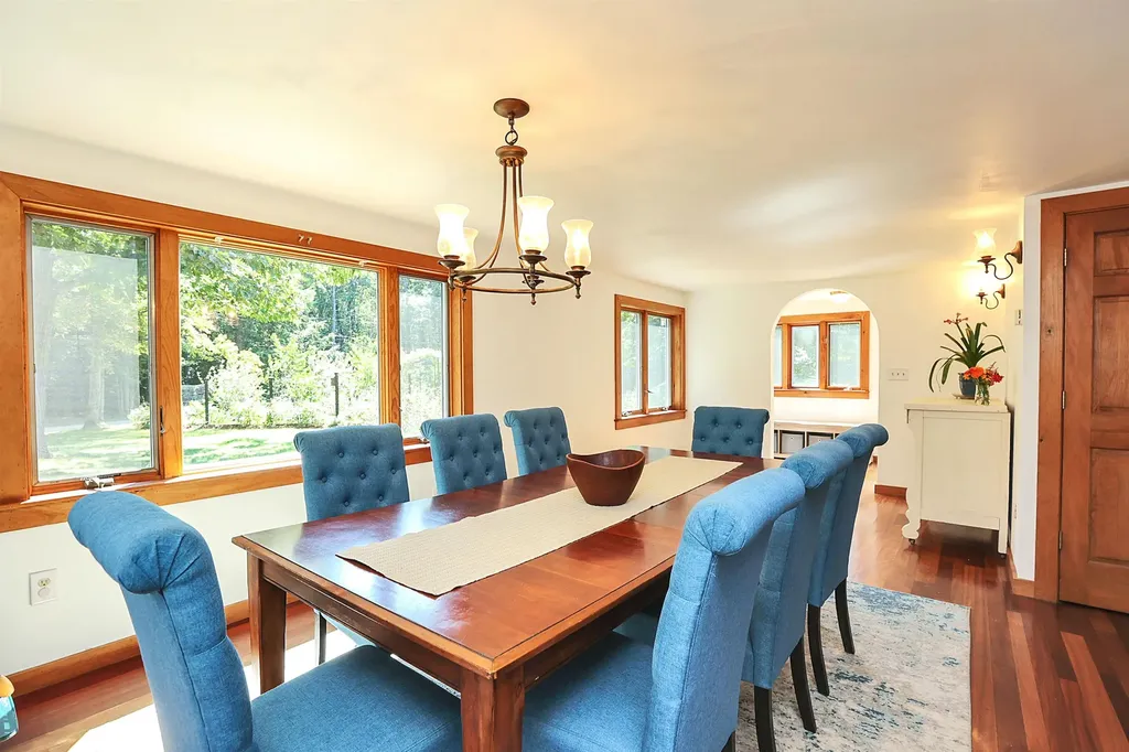 388 Pettingill Hill Road Lyndeborough NH 03082