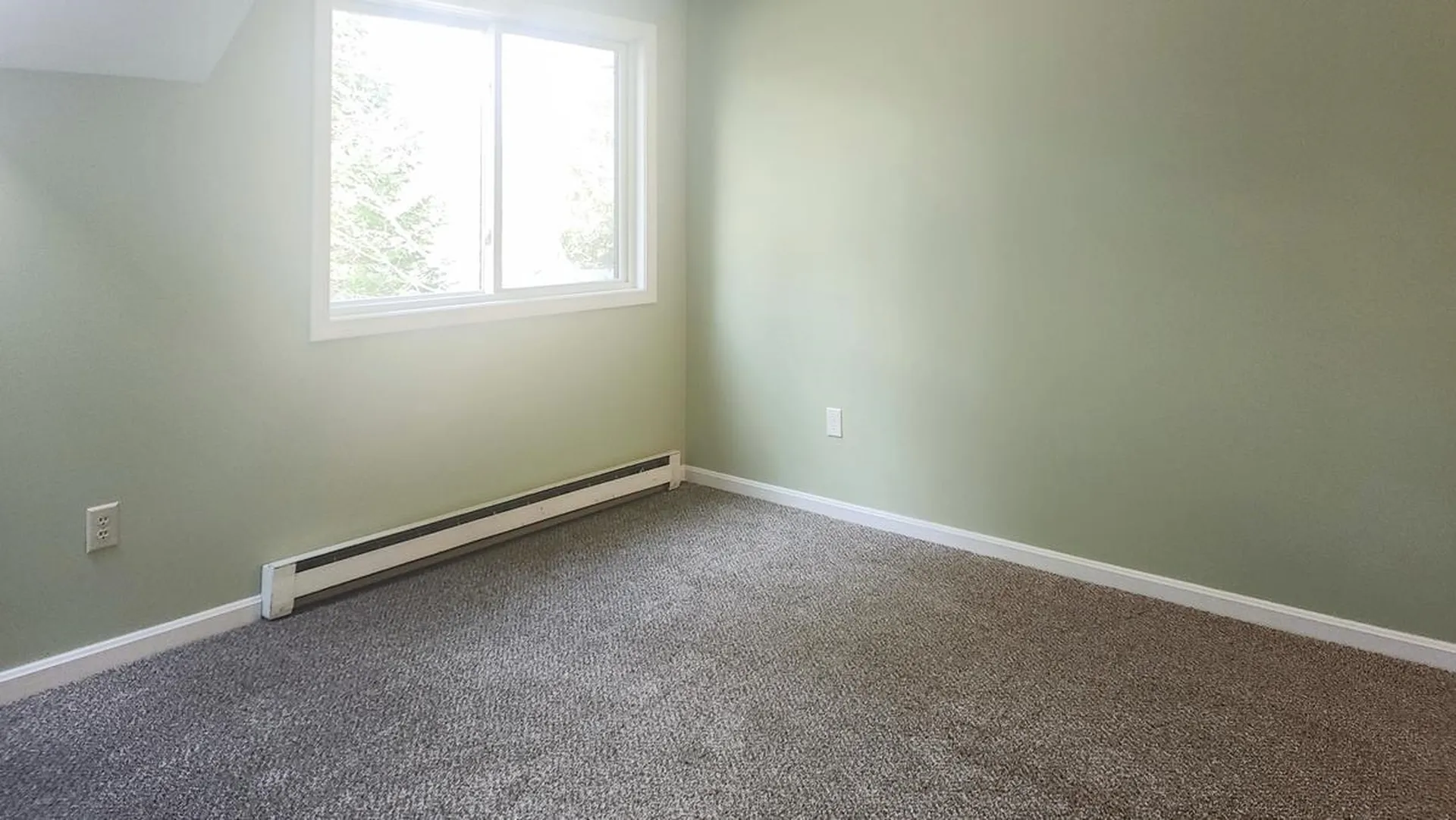 292 Woodhaven Drive Hartford VT 05001