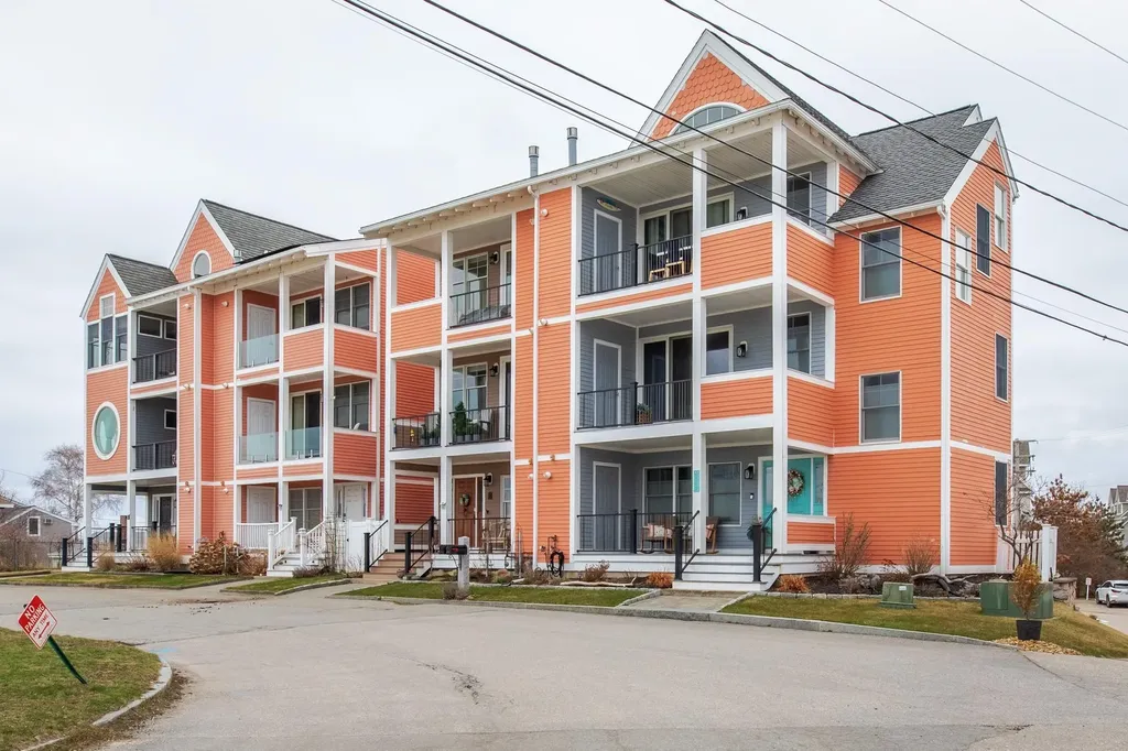 5-a Ocean Boulevard Hampton NH 03842