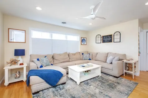 5-a Ocean Boulevard Hampton NH 03842