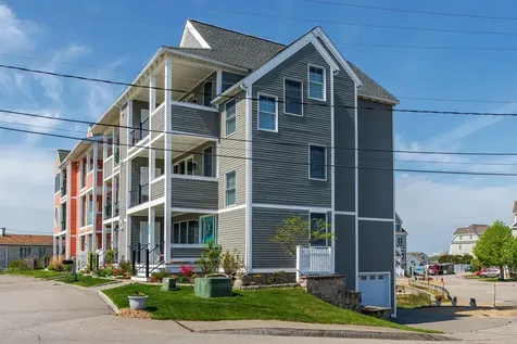5-a Ocean Boulevard Hampton NH 03842