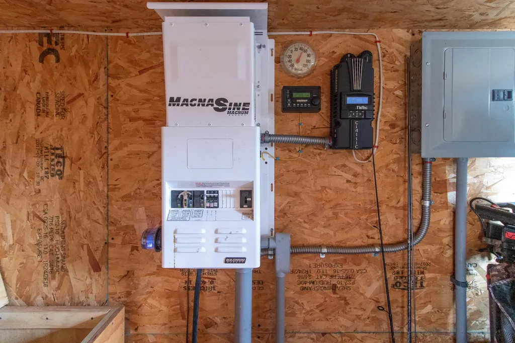 945 Tenakee Road Lowell VT 05847