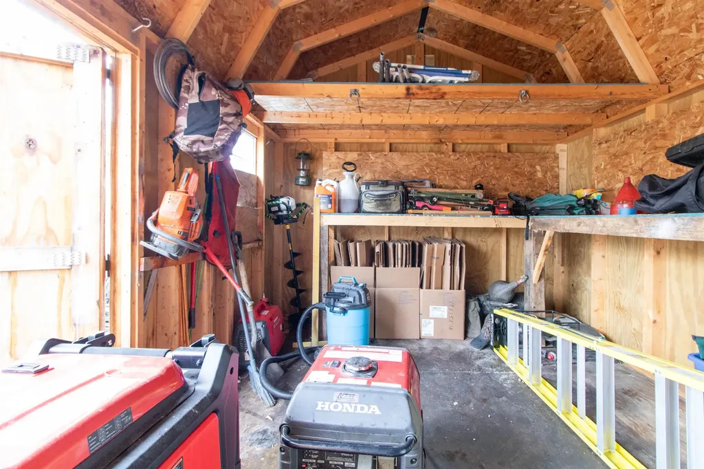 945 Tenakee Road Lowell VT 05847