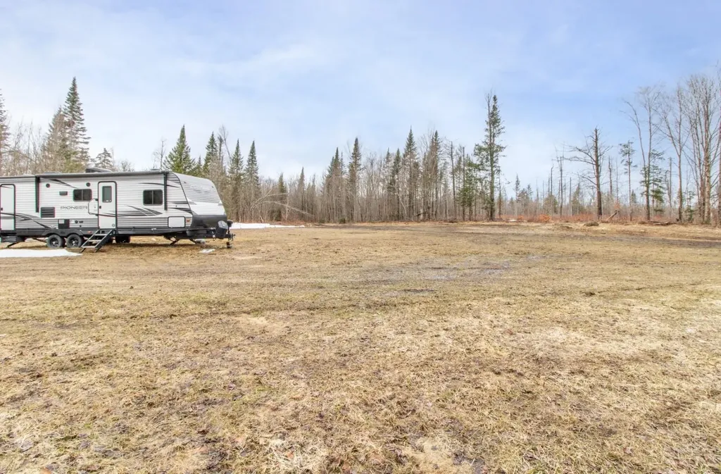 945 Tenakee Road Lowell VT 05847