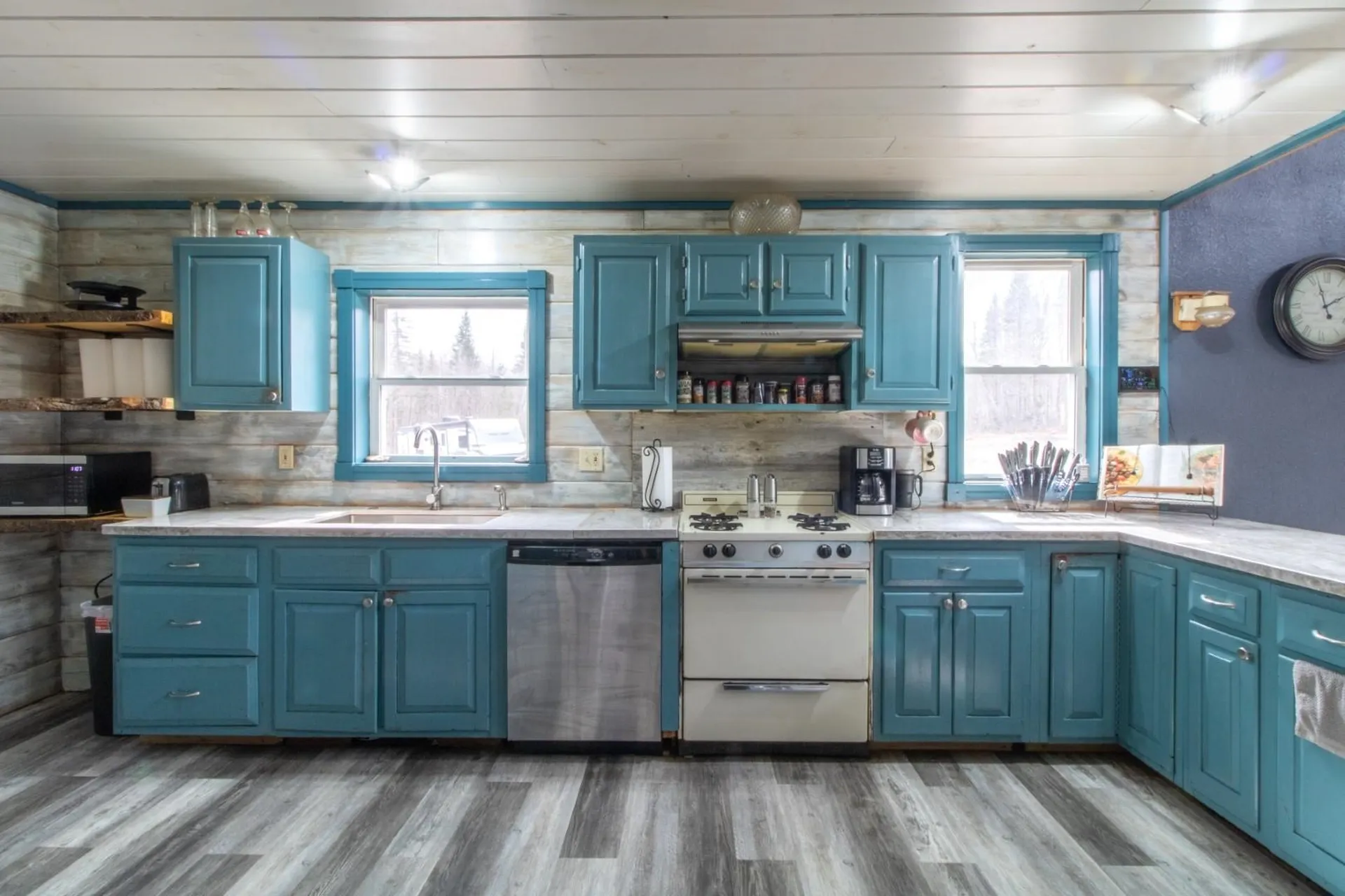 945 Tenakee Road Lowell VT 05847