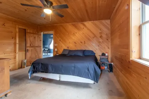 945 Tenakee Road Lowell VT 05847