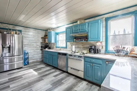 945 Tenakee Road Lowell VT 05847