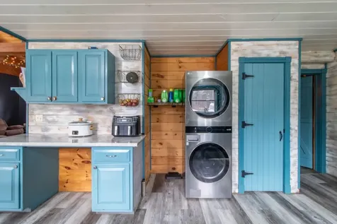 945 Tenakee Road Lowell VT 05847