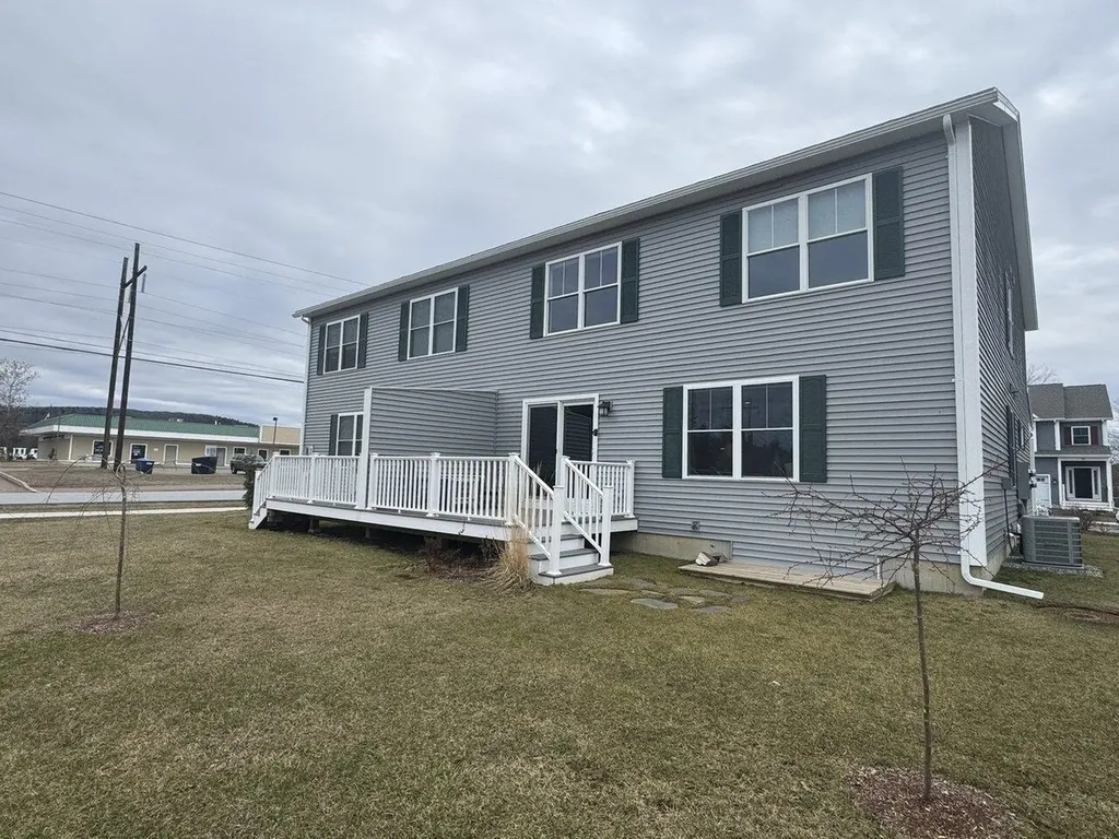 17 Greenbrook Circle Milton VT 05468