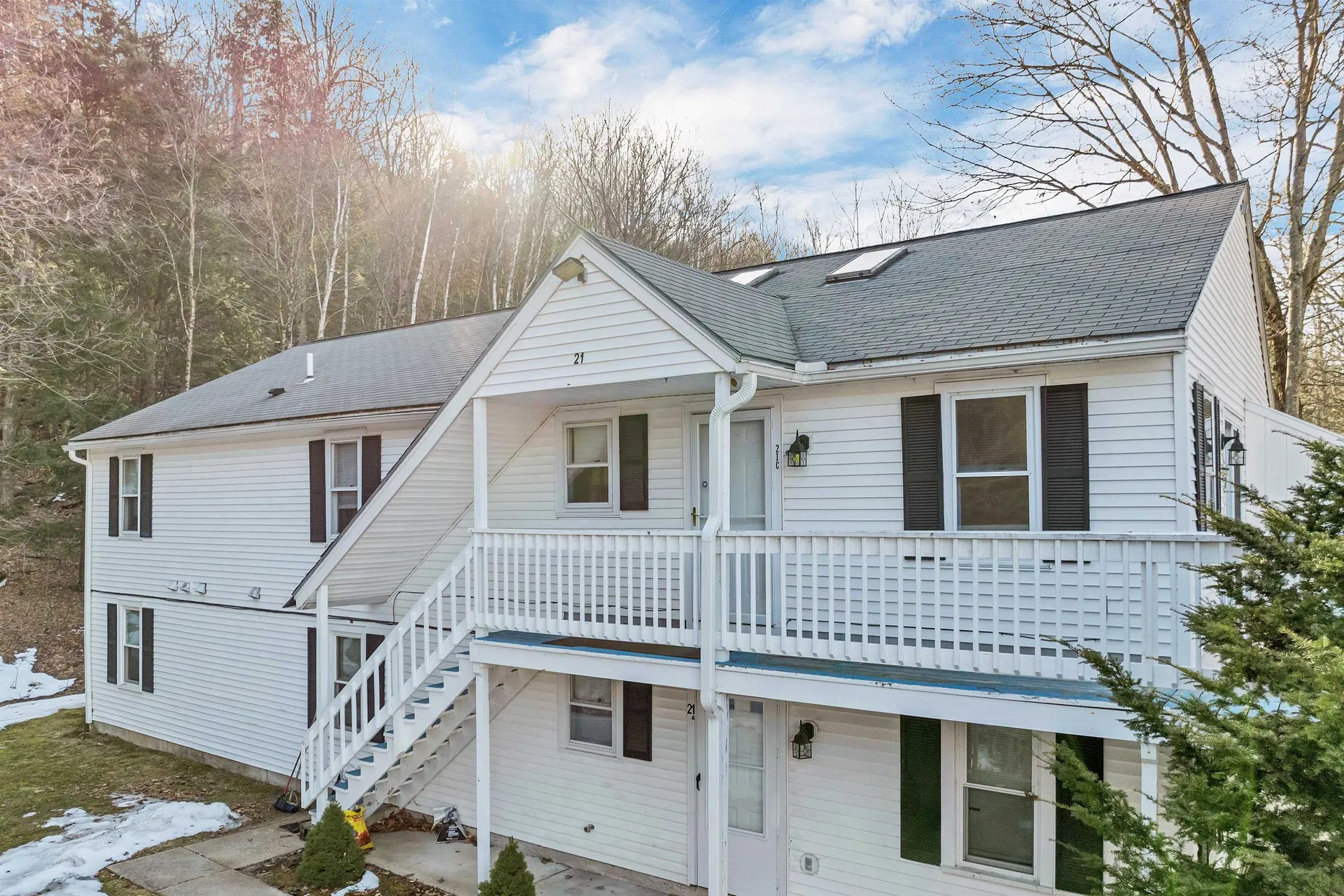 21 Plaza Village Road Plymouth NH 03264