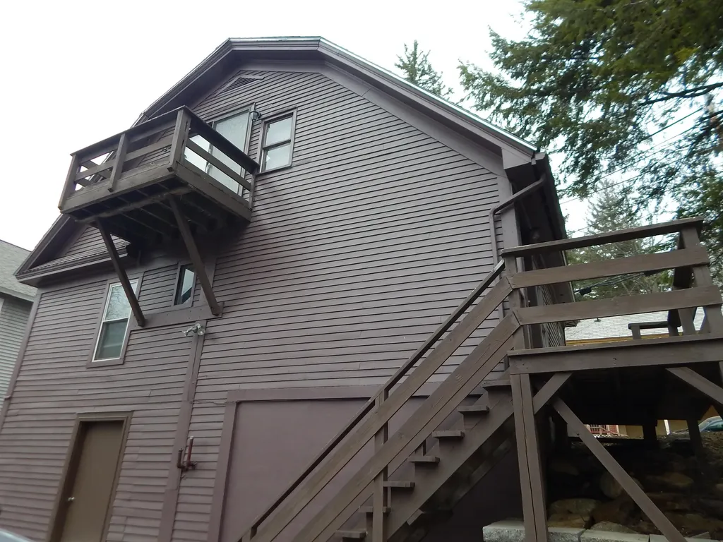 10 Chesterfield Road Hinsdale NH 03451