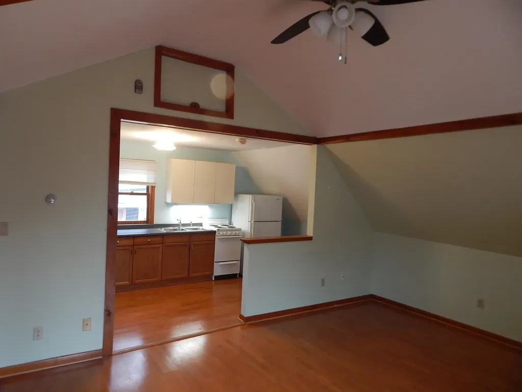 10 Chesterfield Road Hinsdale NH 03451