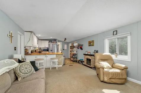 8 Rainbow Drive Ossipee NH 03864