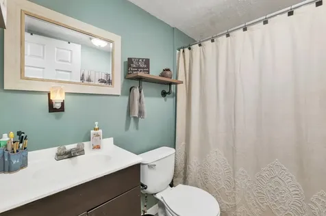 8 Rainbow Drive Ossipee NH 03864