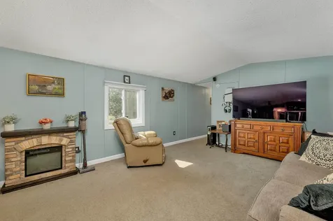 8 Rainbow Drive Ossipee NH 03864