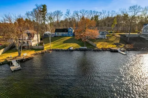 112 South Shore Road Windham NH 03087