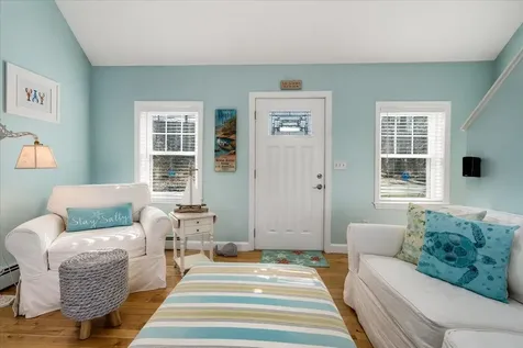 112 South Shore Road Windham NH 03087