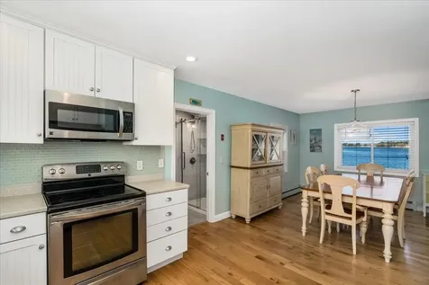 112 South Shore Road Windham NH 03087