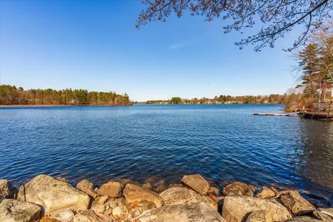 112 South Shore Road Windham NH 03087