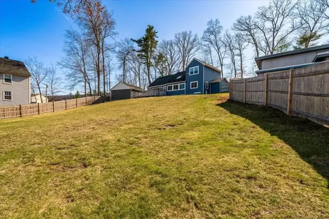 112 South Shore Road Windham NH 03087