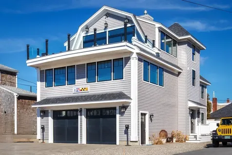 11 Epping Avenue Hampton NH 03842