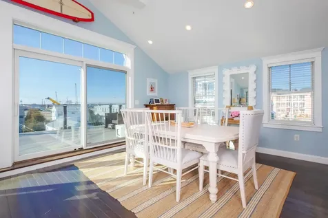 11 Epping Avenue Hampton NH 03842