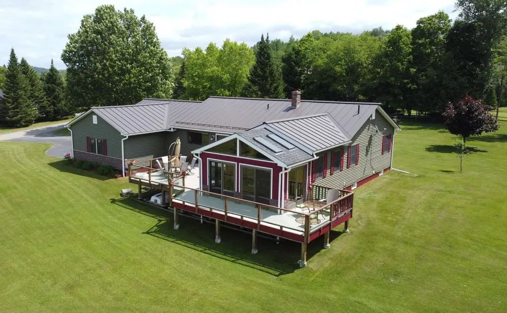 111 Johns River Drive Derby VT 05829