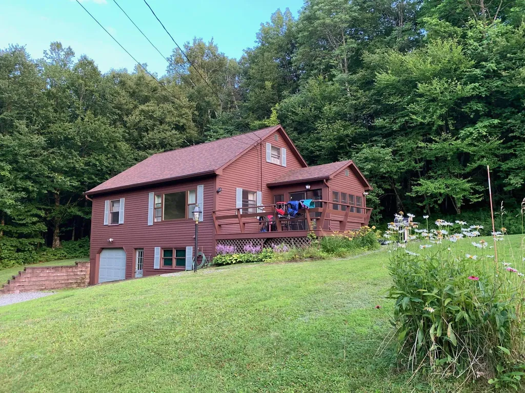 464 Wayeeses Shore Road Morgan VT 05853