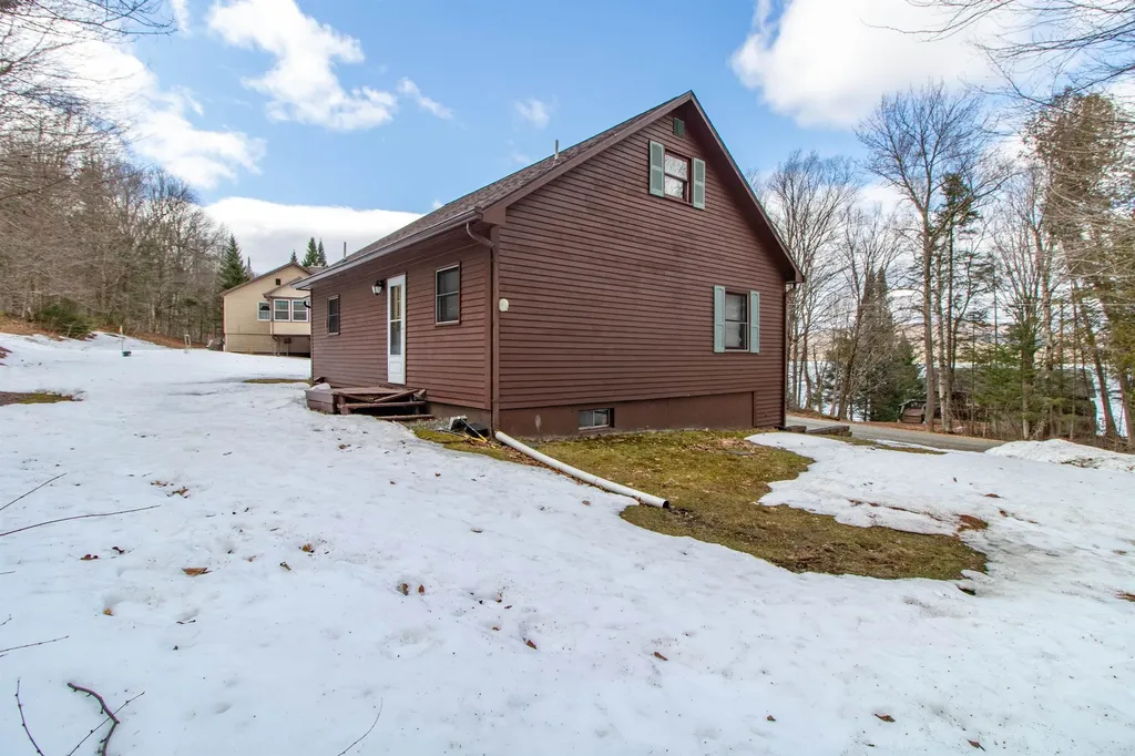 464 Wayeeses Shore Road Morgan VT 05853