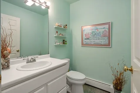 6 Deer Run Road North Hampton NH 03862