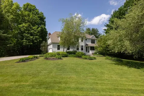6 Deer Run Road North Hampton NH 03862