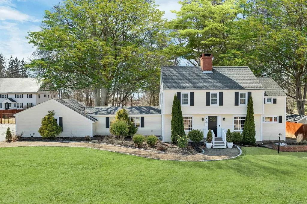 1156 Woodbury Avenue Portsmouth NH 03801