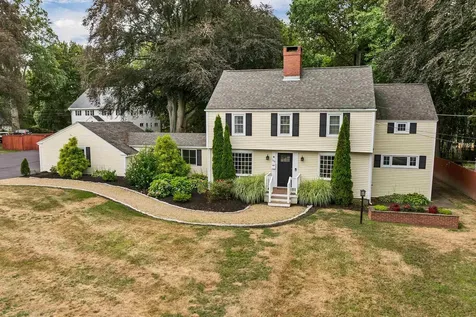 1156 Woodbury Avenue Portsmouth NH 03801