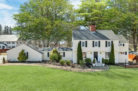 1156 Woodbury Avenue Portsmouth NH 03801