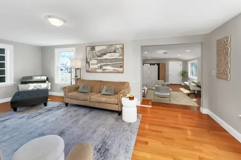 1156 Woodbury Avenue Portsmouth NH 03801