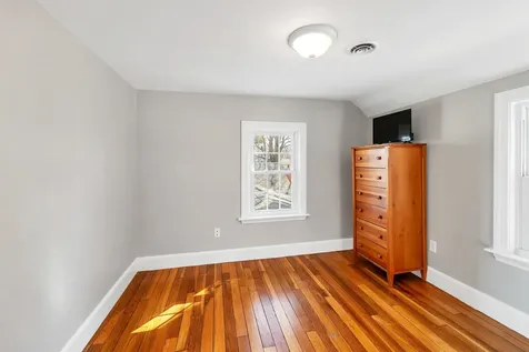 1156 Woodbury Avenue Portsmouth NH 03801