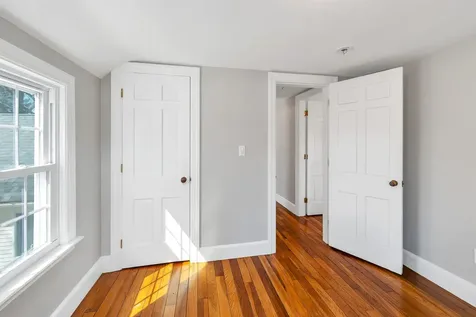 1156 Woodbury Avenue Portsmouth NH 03801