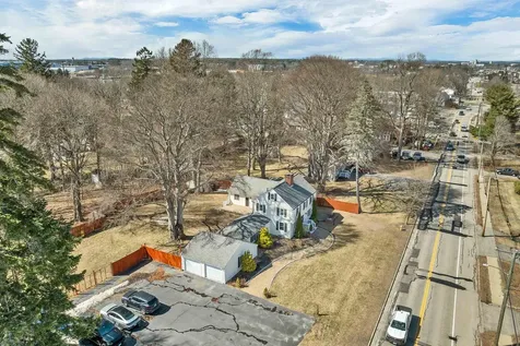 1156 Woodbury Avenue Portsmouth NH 03801
