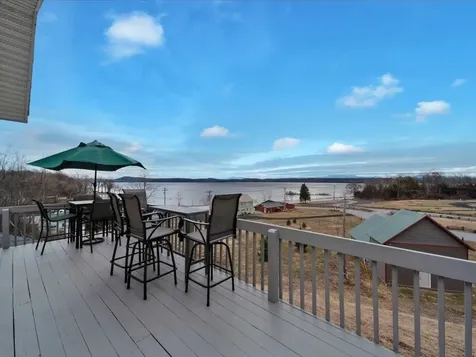 8 Angler Lane South Hero VT 05486