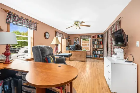 2 Curt Road Merrimack NH 03054