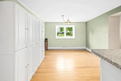 2 Curt Road Merrimack NH 03054